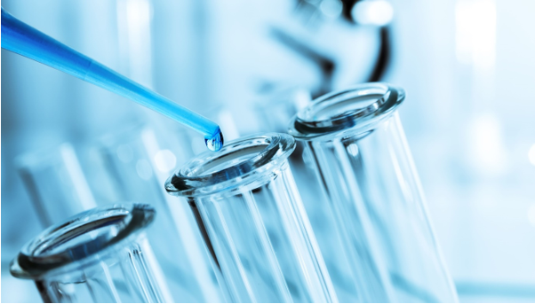 Comparison of autologous serum and umbilical cord serum eye drops 